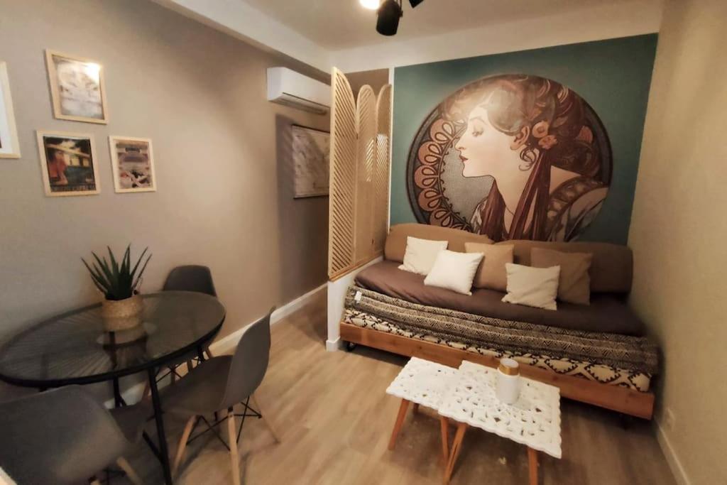 Appartement «L'Orient Express» Joli 2 Pieces Fonctionnel à Nice Extérieur photo